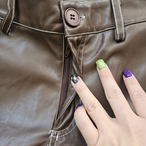 Princess Polly Brown Pleather Pants 0x30 - Picture 7 of 9